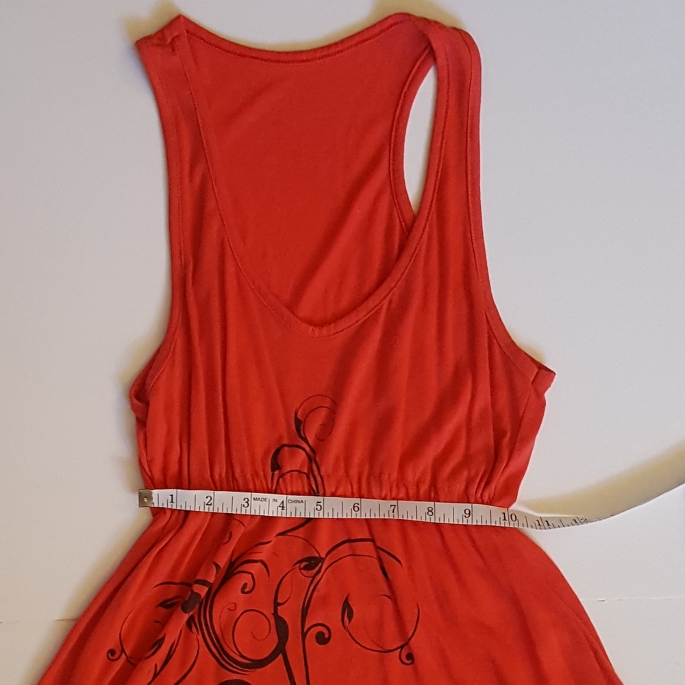 Red long Tank - Picture 2 of 4